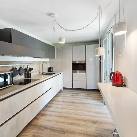 Con Vista Mozzafiato Sul וילה ברדולינו