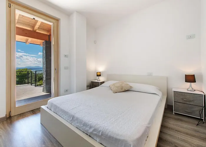 Con Vista Mozzafiato Sul Вилла Бардолино